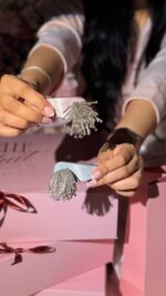 Rainy Hair Clip - Image 3
